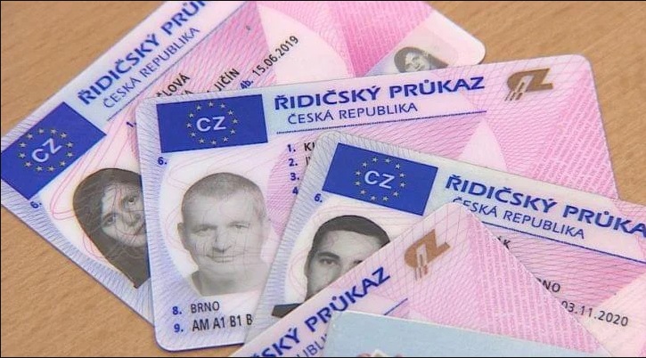 Koupit registrovaný řidičský průkaz